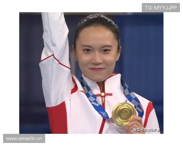 朱雪莹这生活真高调，看着像明星又不是明星，背后钱景咋回事？